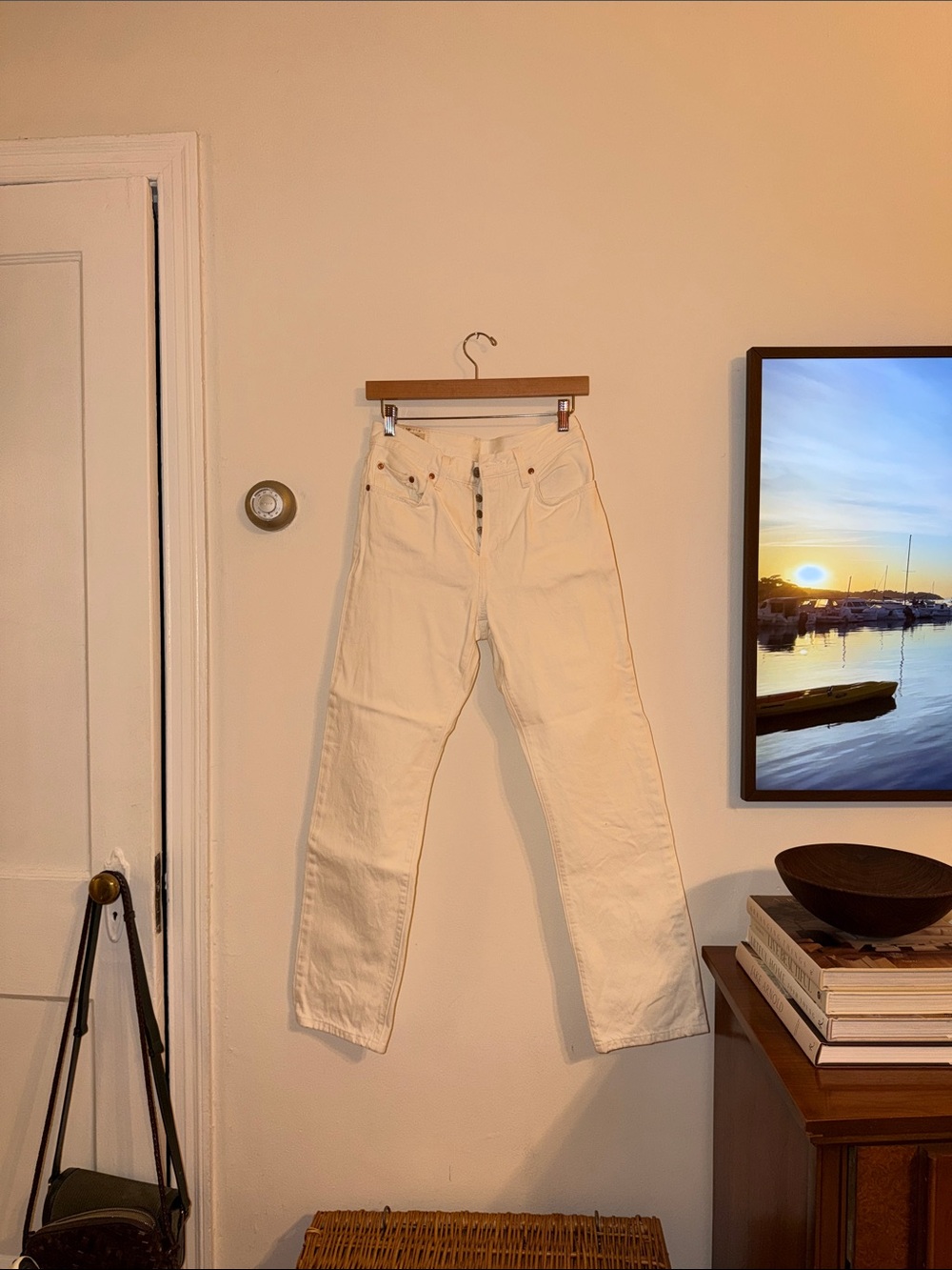White Levi’s Jeans